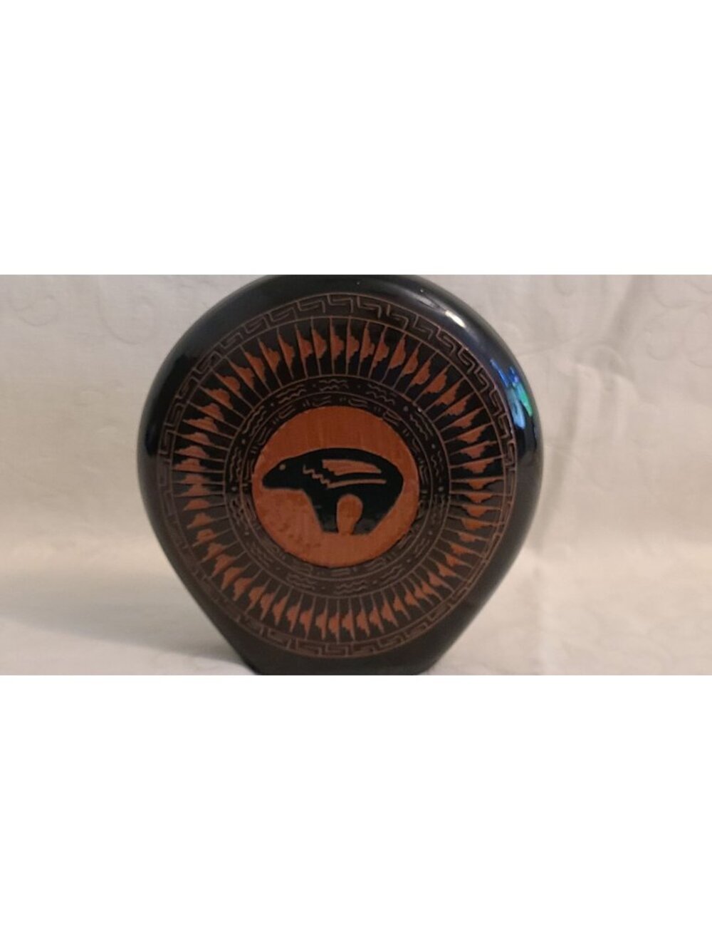 Vintage Navajo Sgraffito Blackware Bear Sunburst Seed Pot Signed Tawis Navajo